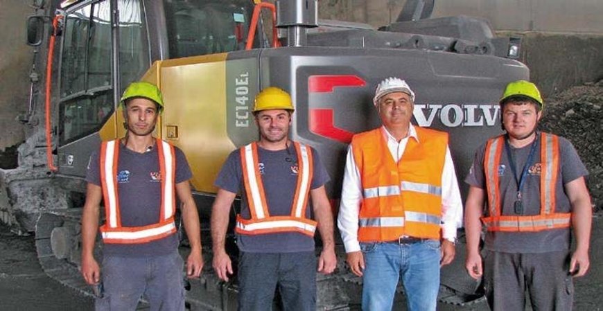 IL GRUPPO VIBECO METTE ALLA PROVA L'ESCAVATORE EC140E DI VOLVO